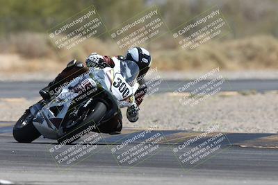 media/Apr-18-2025-CVMA Friday Practice (Fri) [[88baa45499]]/Racer 2/Session 4 (Turn 2)/